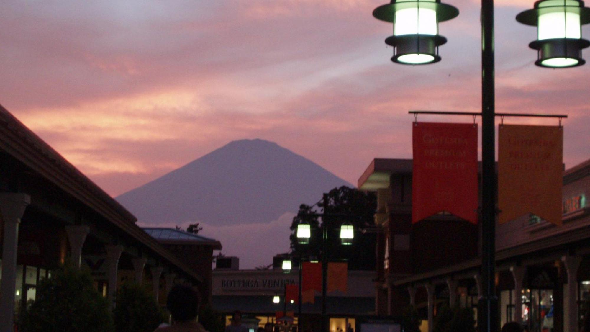 Toyoko Inn Gotemba Ekimae Zewnętrze zdjęcie